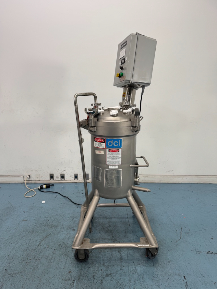 Image of DCI Inc 70L Portable Mixing Tank